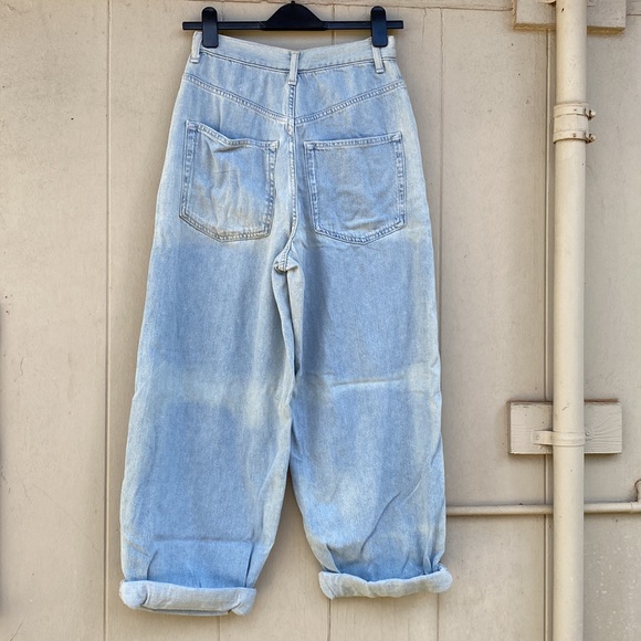 NWT Topshop Lightwash Wide Leg Jeans - Picture 5 of 5